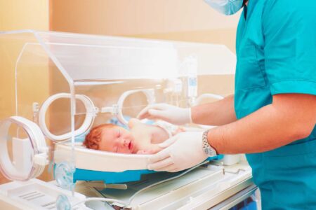 Prematuri: studi indaga i “lattotipi” migliori per le terapie intensive neonatali